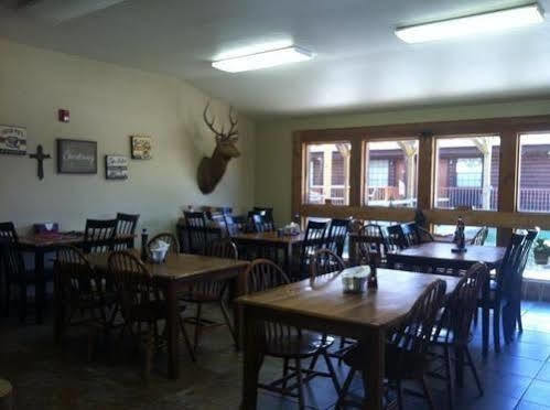 Hochatown Country Lodge מראה חיצוני תמונה